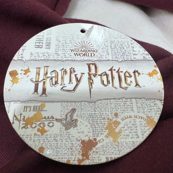 Ladies Harry Potter Burgundy Sweater - Picture 8 of 9